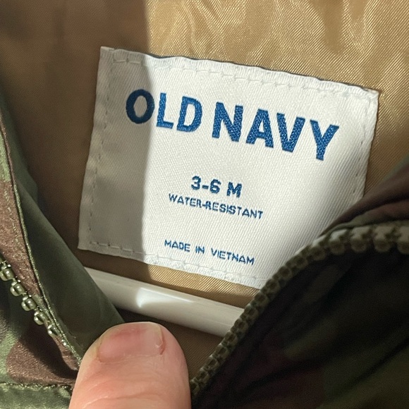 Old Navy Green Camouflage Baby Vest - Picture 2 of 3